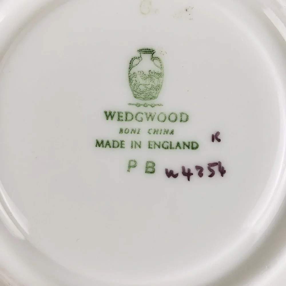 Wedgewood Vintage Whitehall Cobalt Blue Cup and Saucer Set Excellent Condition - Picture 8 of 9